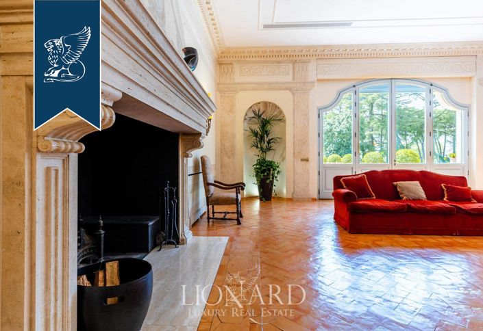 Image No.19-Villa de 21 chambres à vendre à Guidonia-Montecelio