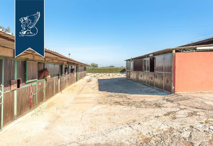 Image No.26-Ferme de 8 chambres à vendre à Rome