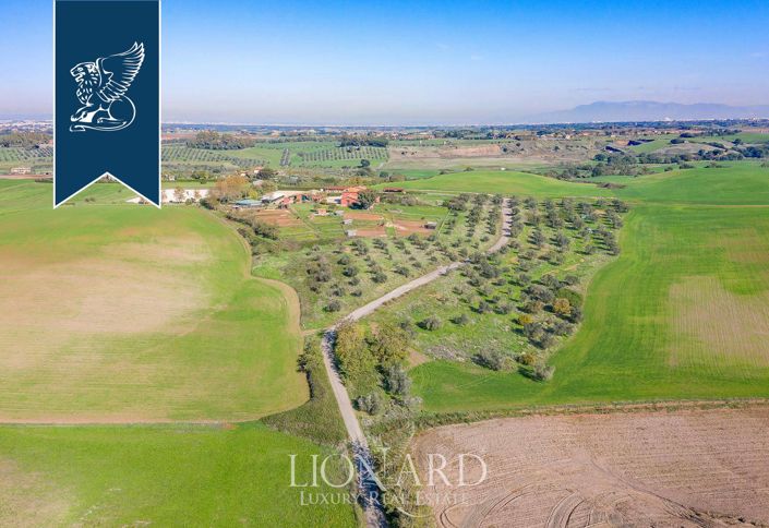 Image No.33-Ferme de 8 chambres à vendre à Rome