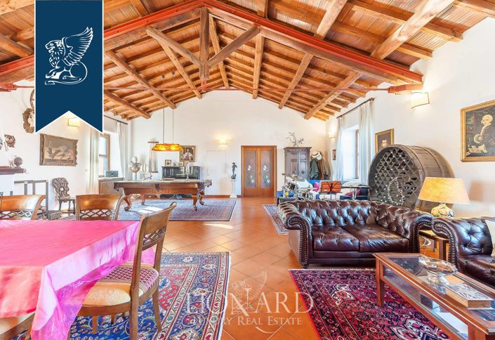 Image No.38-Ferme de 8 chambres à vendre à Rome