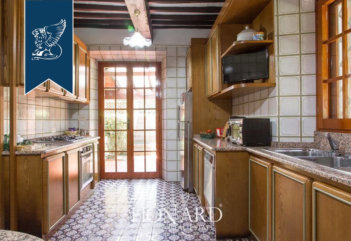 Image No.31-4 Bed Villa for sale