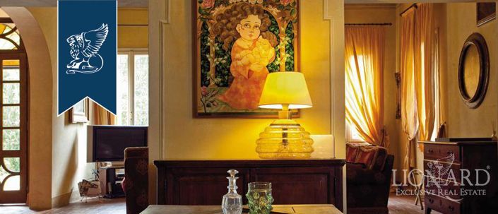 Image No.21-10 Bed Villa for sale