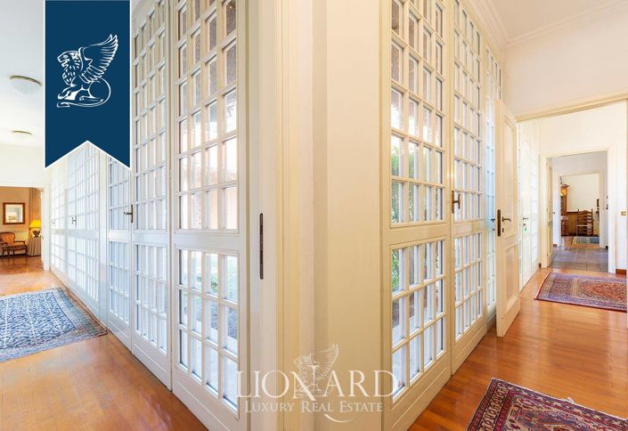 Image No.15-5 Bed Villa for sale