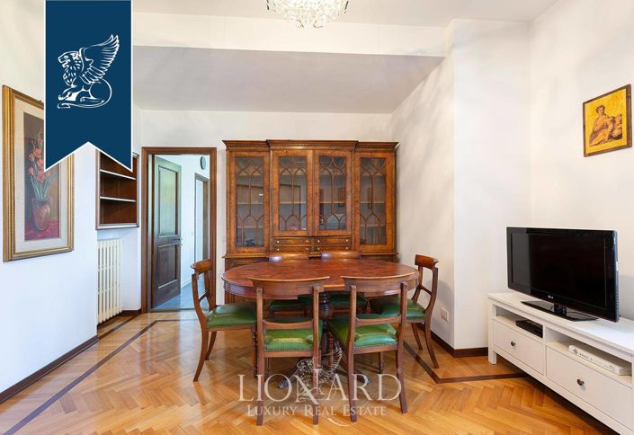 Image No.30-8 Bed Villa for sale