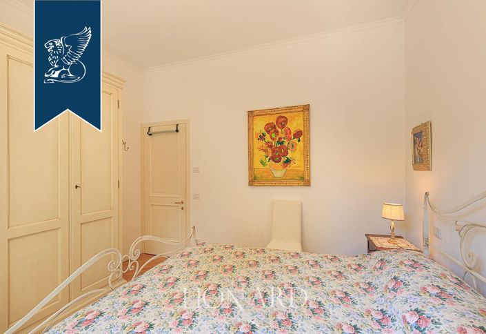 Image No.45-8 Bed Villa for sale