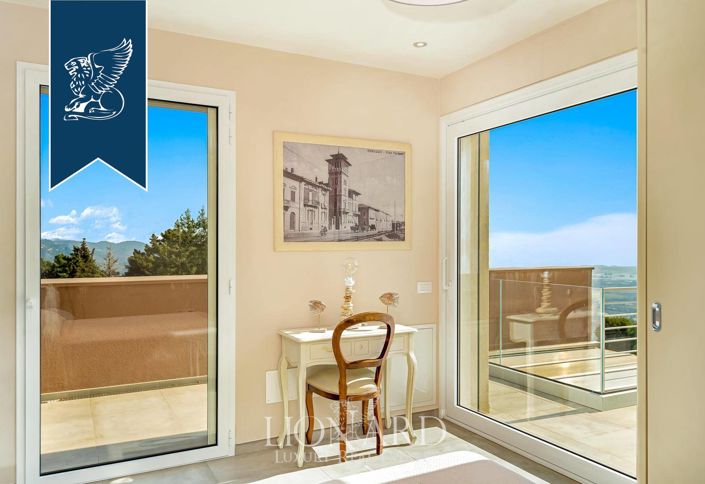 Image No.34-3 Bed Villa for sale