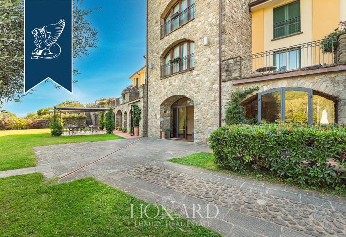 Image No.10-26 Bed Hotel for sale