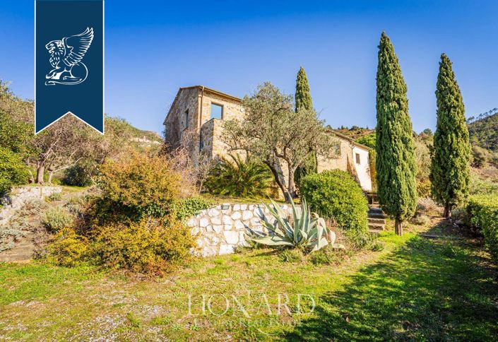 Image No.12-4 Bed Villa for sale