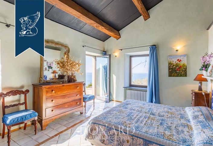 Image No.50-4 Bed Villa for sale