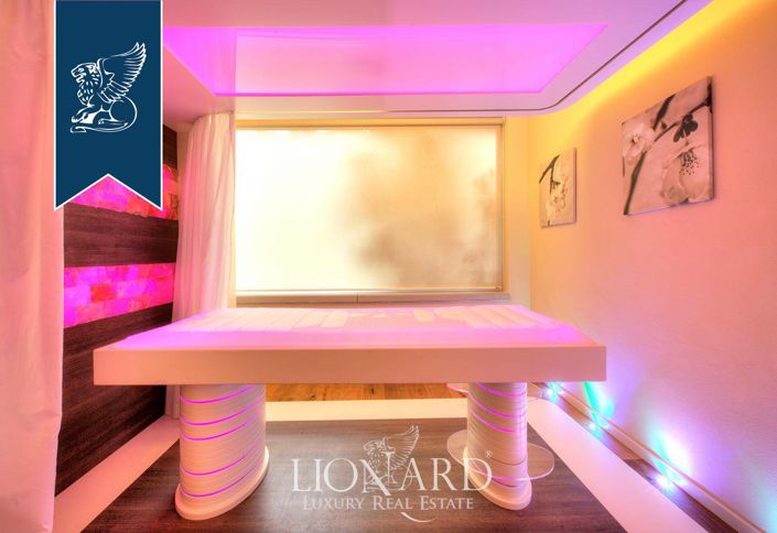 Image No.30-14 Bed Hotel for sale