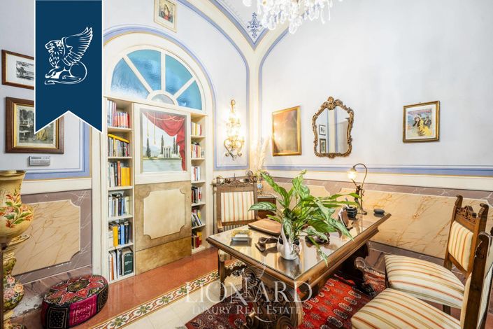 Image No.6-6 Bed Villa for sale