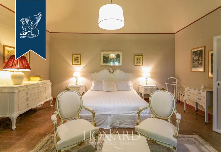 Image No.20-Villa de 36 chambres à vendre à Marsciano