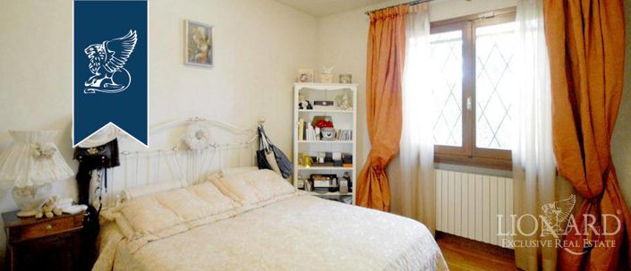 Image No.24-3 Bed Villa for sale