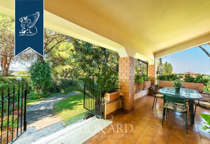 Image No.20-7 Bed Villa for sale