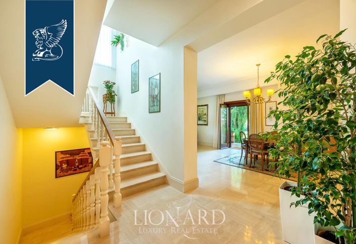 Image No.26-7 Bed Villa for sale