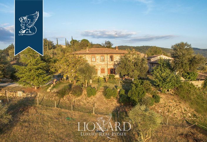 Image No.7-Villa for sale