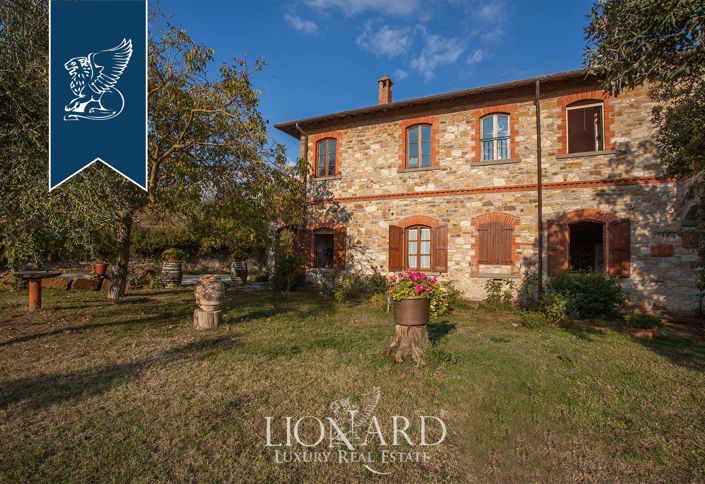 Image No.9-Villa for sale