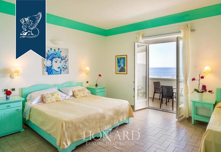 Image No.34-25 Bed Hotel for sale