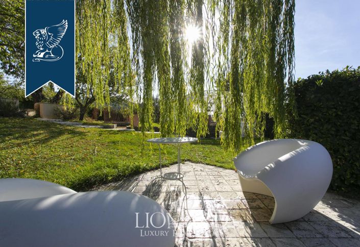 Image No.16-7 Bed Villa for sale