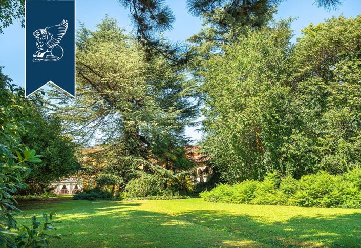 Image No.31-4 Bed Villa for sale