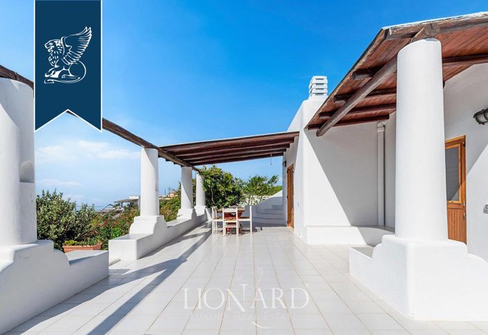 Image No.11-Villa de 10 chambres à vendre à Lipari