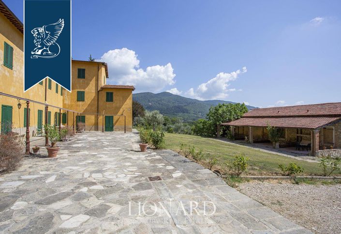 Image No.18-45 Bed Villa for sale