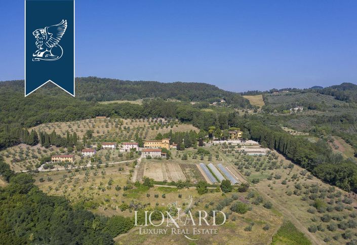 Image No.35-45 Bed Villa for sale