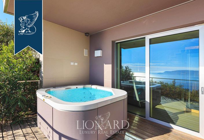 Image No.8-Villa de 4 chambres à vendre à Toscolano-Maderno