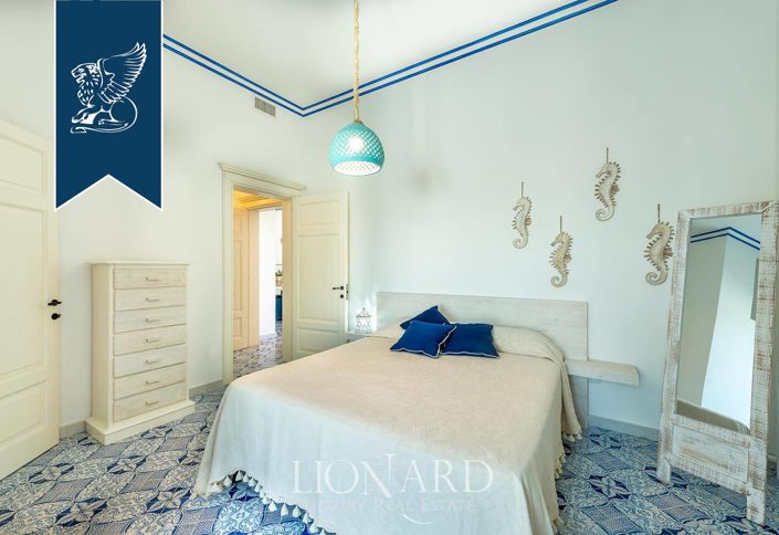 Image No.41-6 Bed Villa for sale