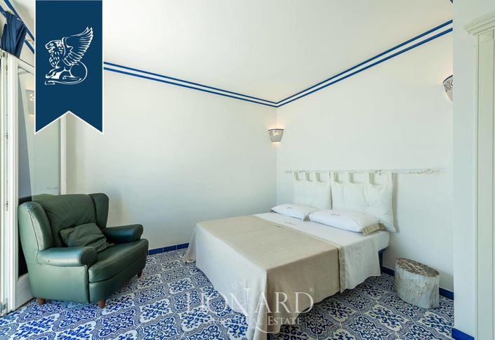 Image No.50-6 Bed Villa for sale