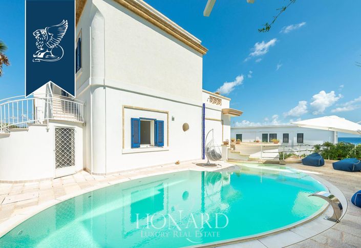 Image No.8-6 Bed Villa for sale