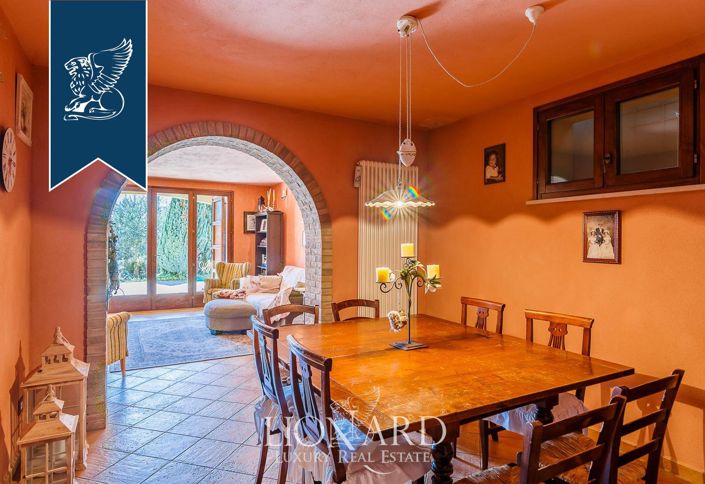 Image No.35-6 Bed Farmhouse for sale