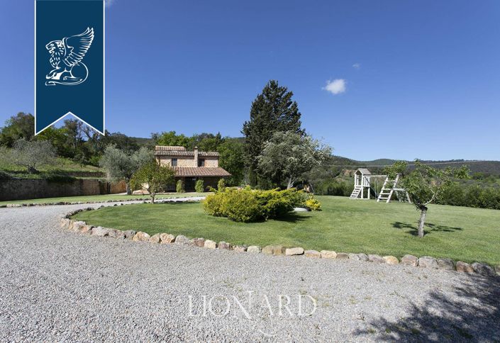 Image No.24-5 Bed Country House for sale