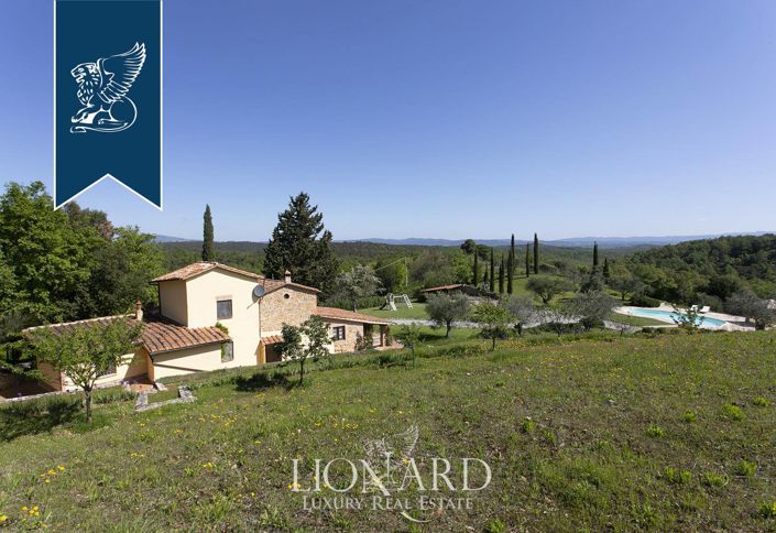 Image No.6-5 Bed Country House for sale