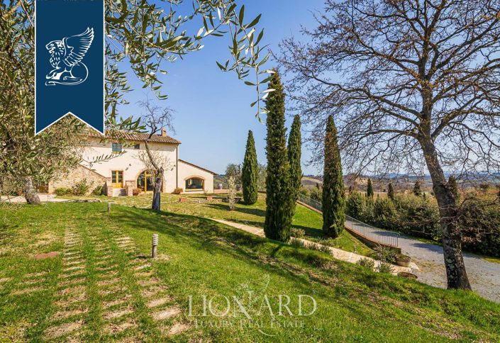 Image No.35-21 Bed Hotel for sale