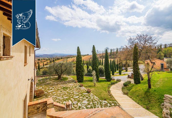 Image No.40-21 Bed Hotel for sale