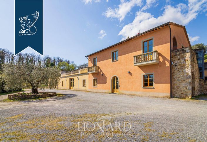 Image No.44-21 Bed Hotel for sale