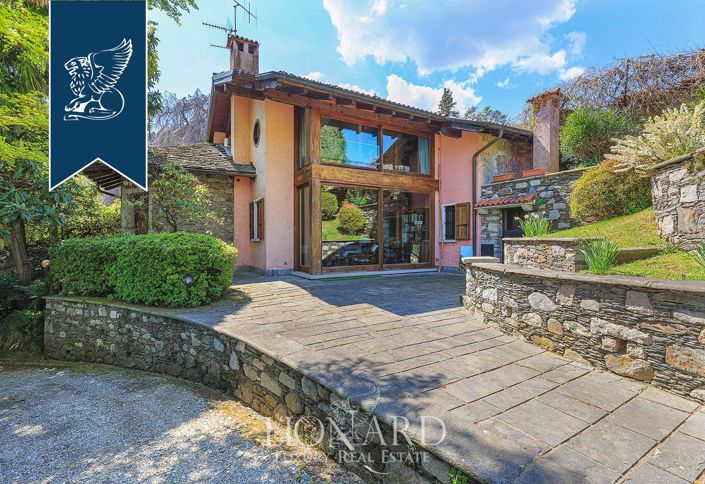 Image No.19-Villa de 7 chambres à vendre à Baveno