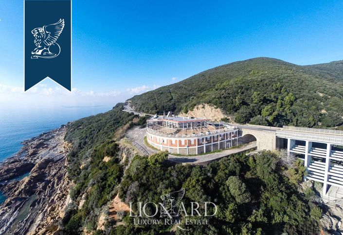 Image No.11-15 Bed Hotel for sale