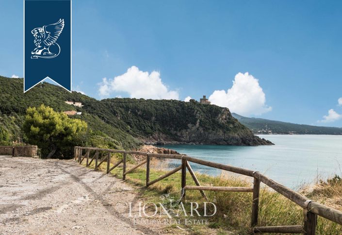 Image No.16-15 Bed Hotel for sale