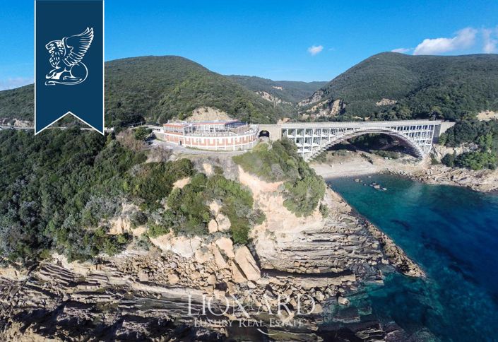 Image No.4-15 Bed Hotel for sale