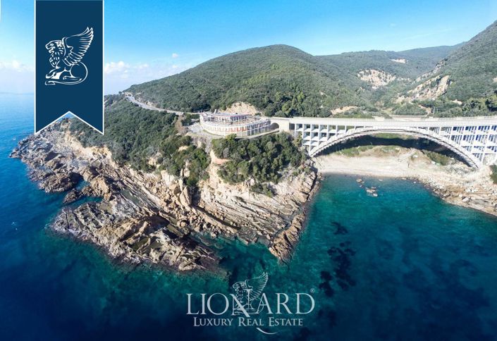 Image No.8-15 Bed Hotel for sale