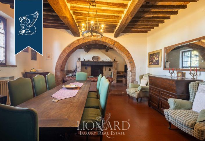 Image No.9-Ferme de 6 chambres à vendre à Pienza