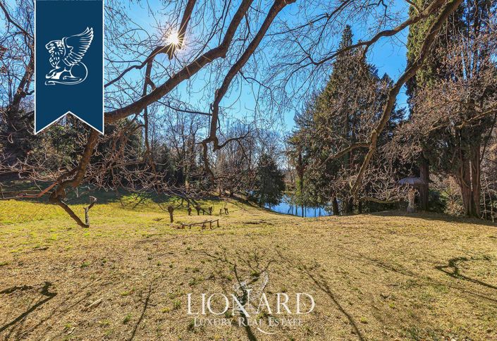 Image No.17-15 Bed Villa for sale