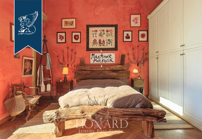 Image No.45-15 Bed Villa for sale