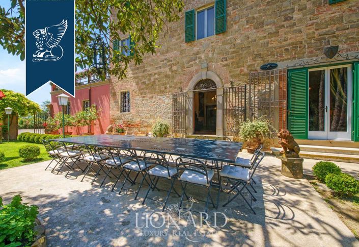 Image No.11-10 Bed Villa for sale