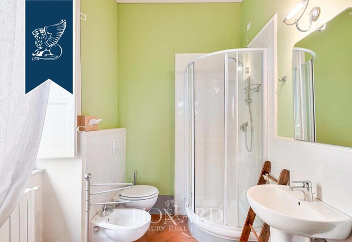 Image No.14-11 Bed Hotel for sale