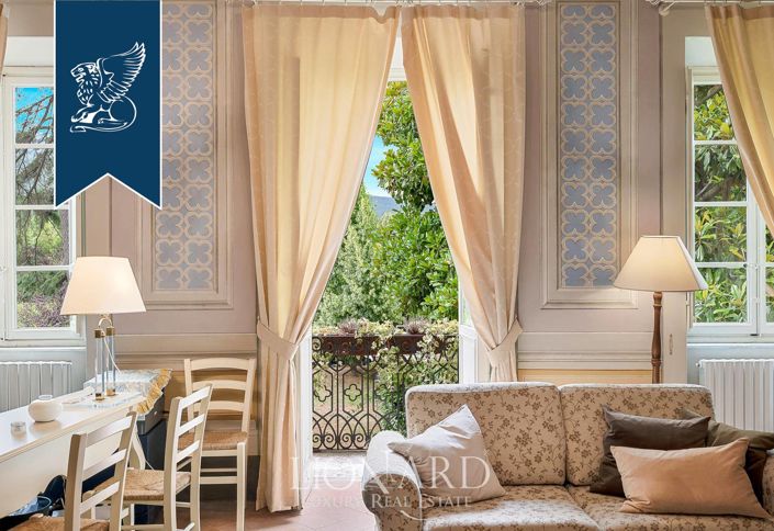 Image No.5-11 Bed Hotel for sale