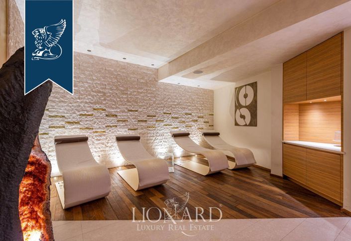 Image No.29-23 Bed Hotel for sale