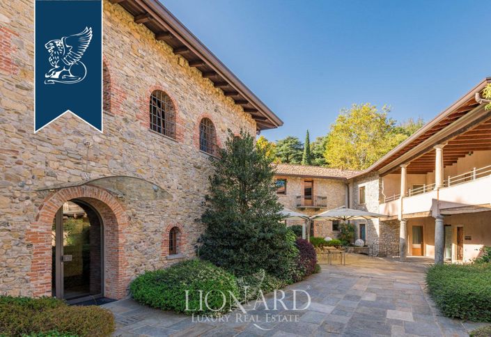 Image No.4-23 Bed Hotel for sale